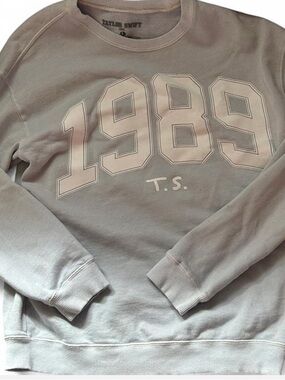 Taylor Swift 1989 Taylor’s Version Crewneck